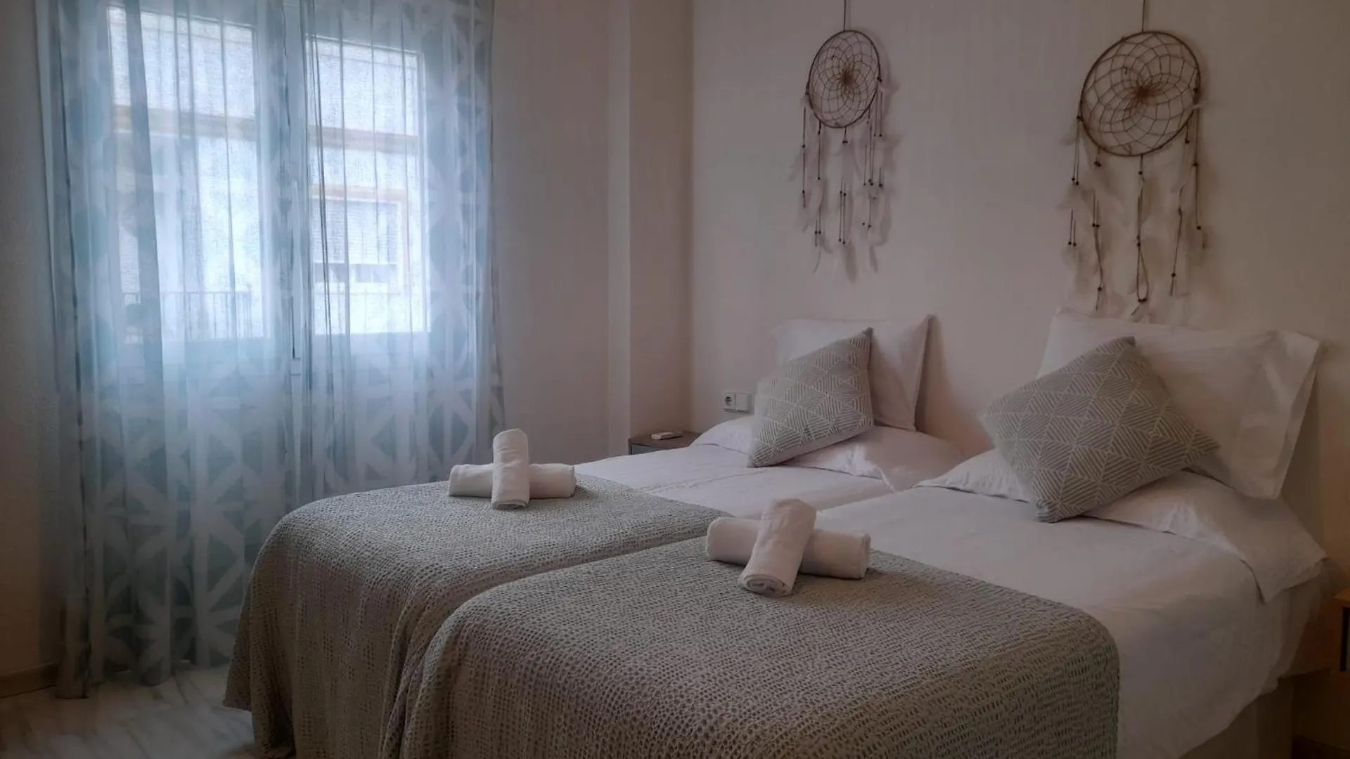 Apartment Alojamiento Seda Alcala de Guadaira